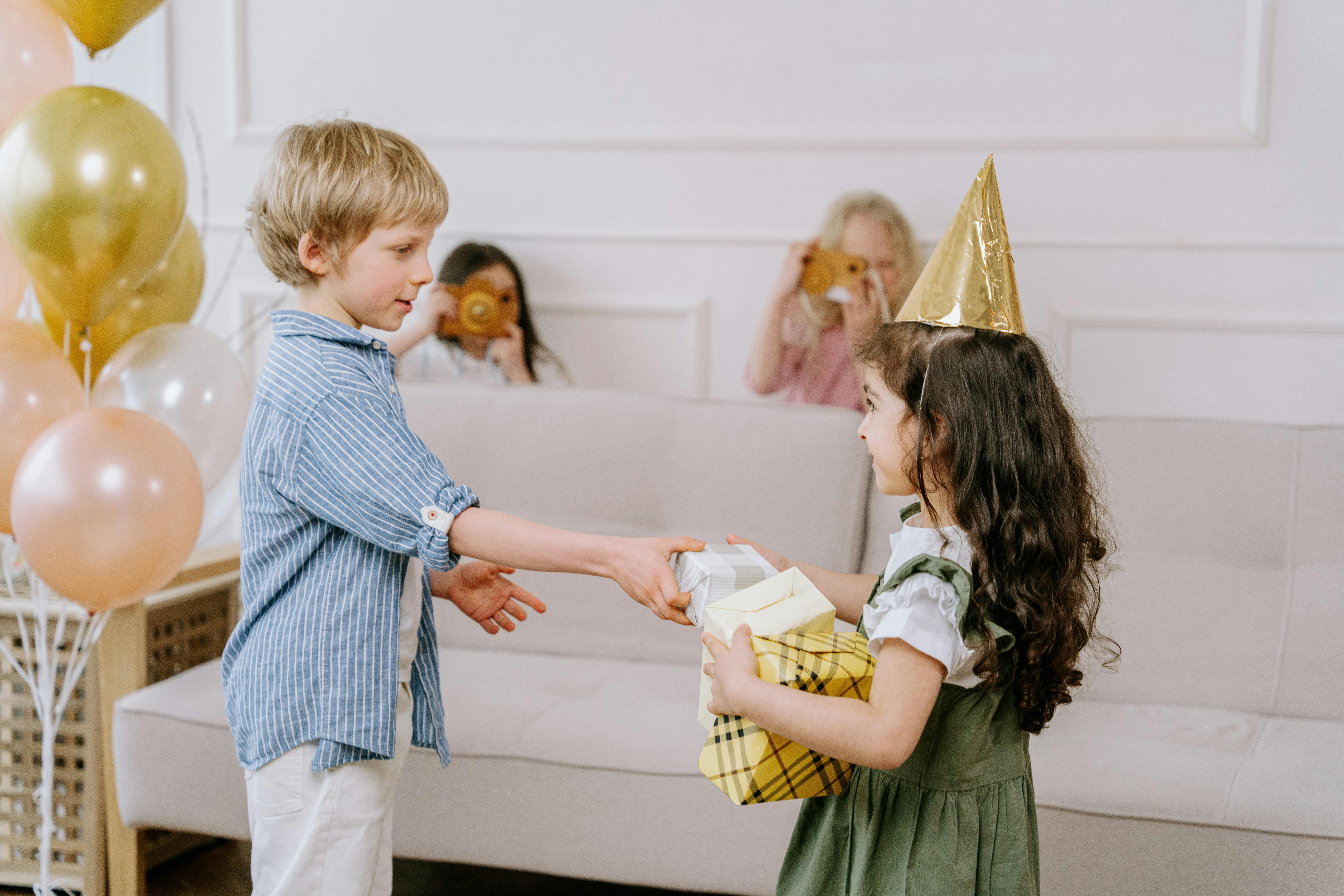 Gifts for College Kids That Help With Homesickness